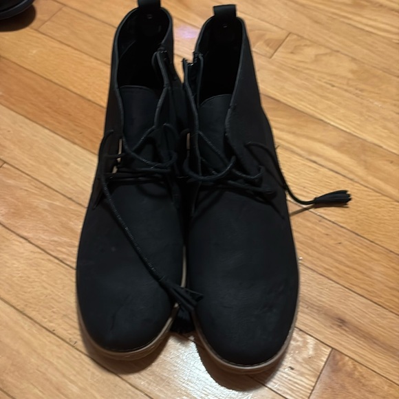 Comfortview Faux Suede Boots Size 11 - Picture 1 of 5